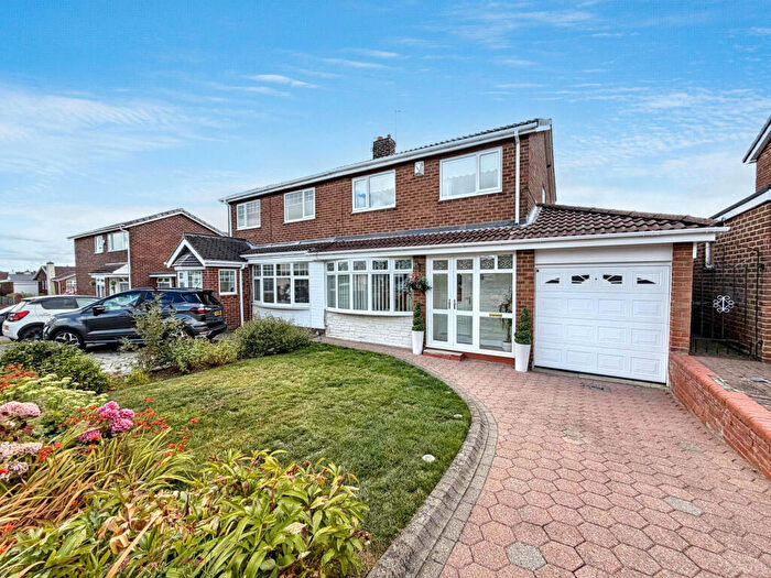 3 Bedroom Semi Detached House For Sale In Briar Lea, Houghton Le Spring, Tyne And Wear, DH4