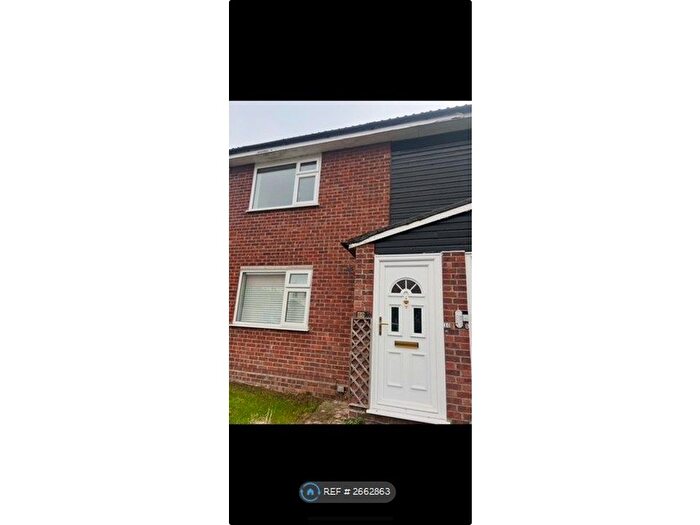 1 Bedroom Maisonette To Rent In Suffolk Square, Sudbury, CO10