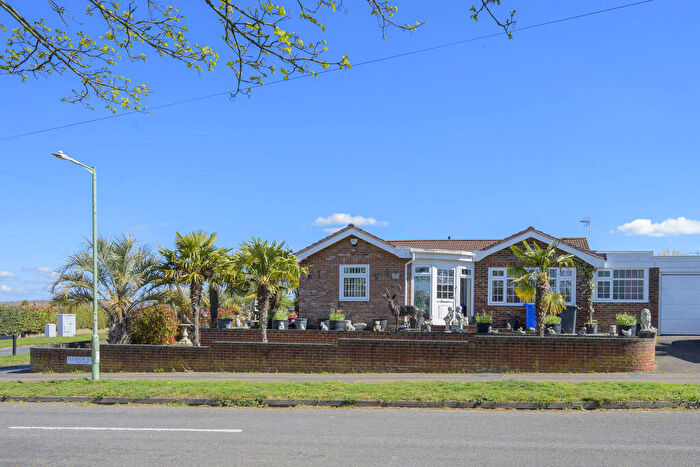 3 Bedroom Detached Bungalow For Sale In Ellough Road, Beccles, NR34