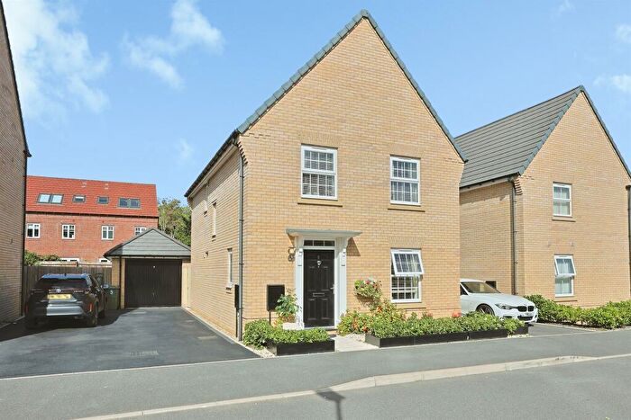 4 Bedroom Detached House For Sale In Elham Road, Rackheath, Norwich, NR13