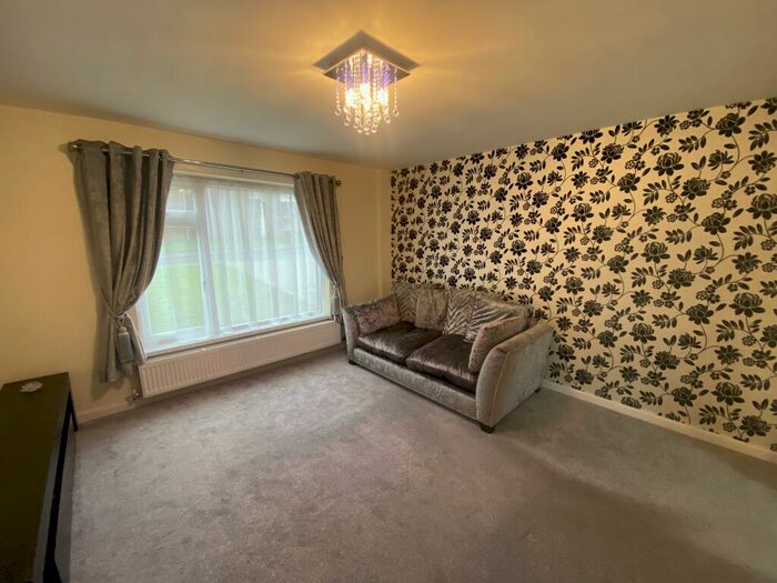 3 Bedroom House To Rent In Pretoria Road, Patchway, Bristol, BS34