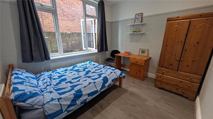 1 Bedroom Property To Rent In Coventry Road, Southampton, Hampshire, SO15