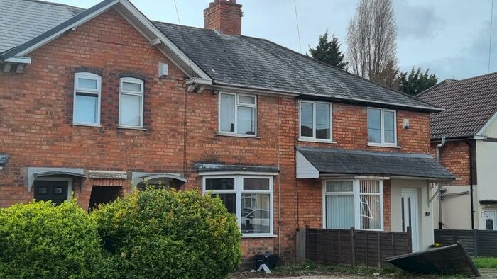 3 Bedroom House To Rent In Caversham Road, Kingstanding, B44