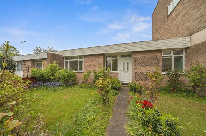 2 Bedroom Bungalow For Sale In Seaton Drive, Bedford, MK40