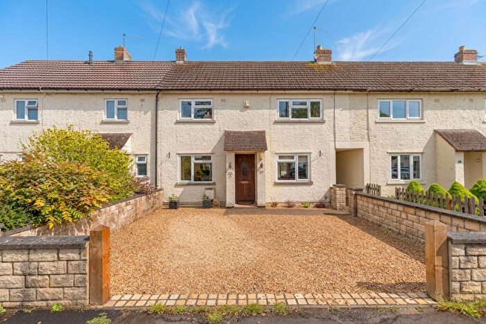 3 Bedroom Terraced House For Sale In Corn Gastons, Malmesbury, SN16