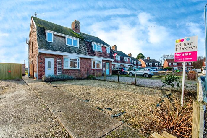 3 Bedroom Semi-Detached House For Sale In Craven Avenue, Kirton, Boston, PE20