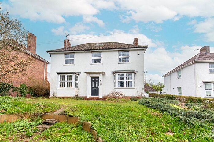 4 Bedroom Detached House For Sale In Shirehampton Road, Sea Mills, Bristol, BS9