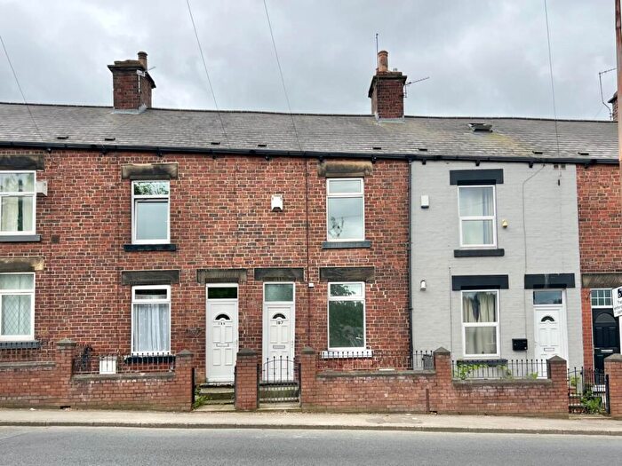 3 Bedroom Terraced House To Rent In Doncaster Road, Barnsley, S70