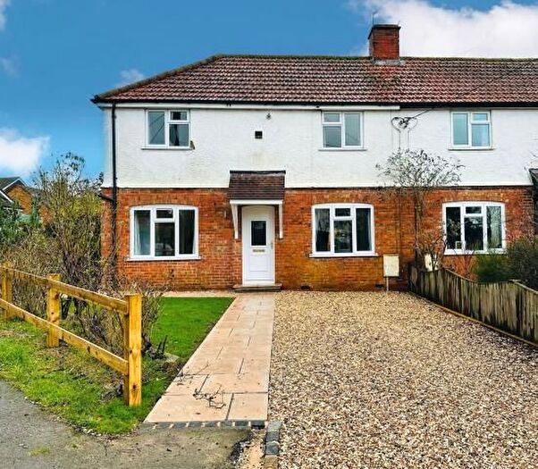 3 Bedroom End Of Terrace House To Rent In Highfield, Long Crendon, Aylesbury, HP18
