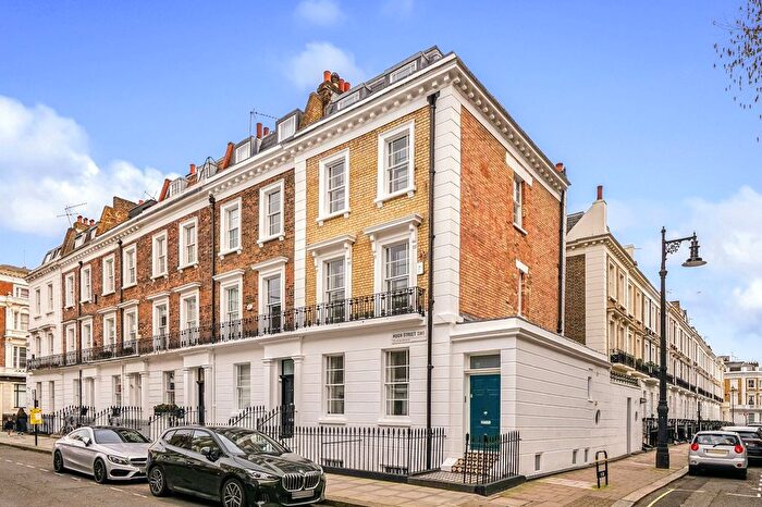 4 Bedroom End Of Terrace House For Sale In Hugh Street, Abbots Manor, SW1V