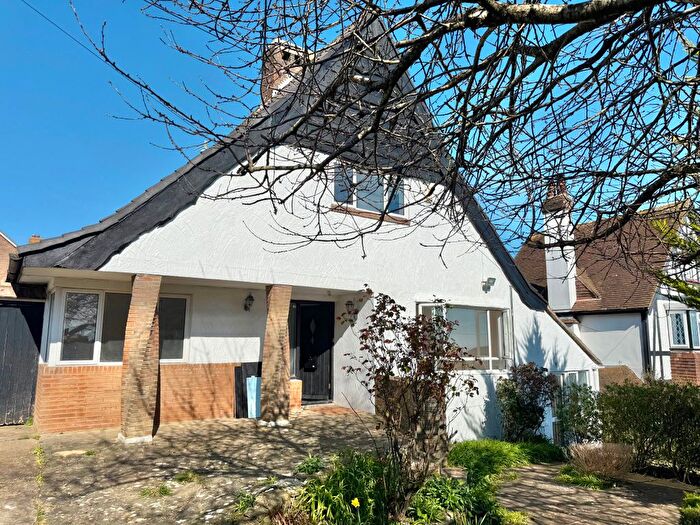 4 Bedroom Detached House To Rent In Bristol Gate, Brighton, BN2