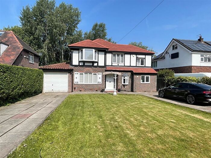 4 Bedroom Detached House To Rent In Westminster Road, Ellesmere Park, Eccles, Manchester, M30
