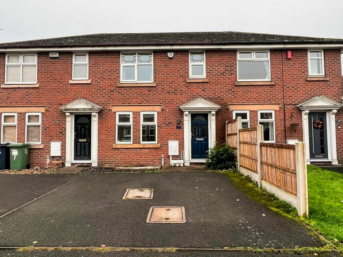 3 Bedroom Terraced House To Rent In Thoresby Close, Ripley, DE5