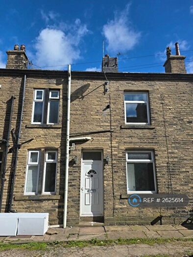3 Bedroom Terraced House To Rent In Napier Street, Queensbury, Bradford, BD13