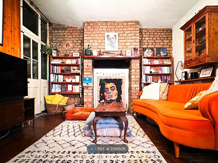 1 Bedroom Flat To Rent In Hornsey Lane Gardens, London, N6