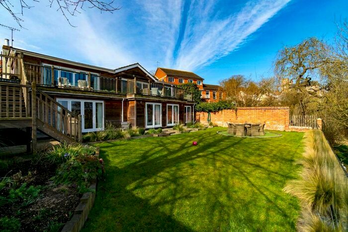 4 Bedroom Detached House To Rent In Denmark Street, Diss, IP22