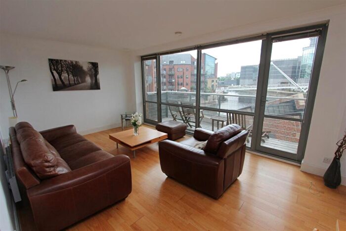 2 Bedroom Flat To Rent In Merchants Quay West Yorkshire, Leeds, LS9