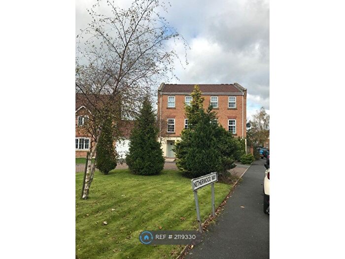 3 Bedroom Semi-Detached House To Rent In Abbeylea Crescent, Bolton, BL5