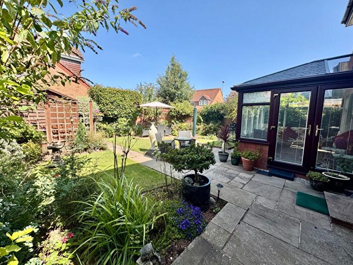 4 Bedroom Detached House For Sale In Berrybrook Meadow, Exminster, Exeter, EX6