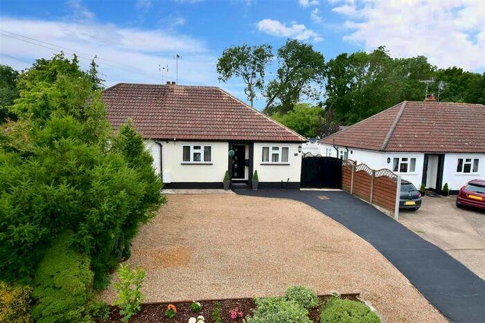 2 Bedroom Semi-Detached Bungalow For Sale In Fawkham Road, West Kingsdown, Sevenoaks, Kent, TN15