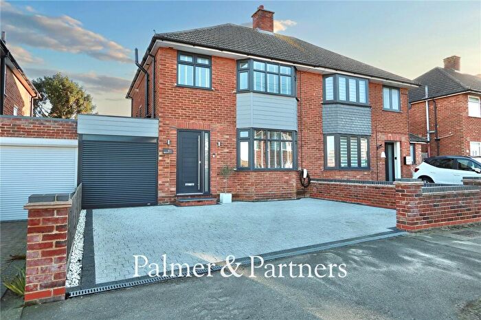 3 Bedroom Semi-Detached House For Sale In Beechcroft Road, Ipswich, Suffolk, IP1