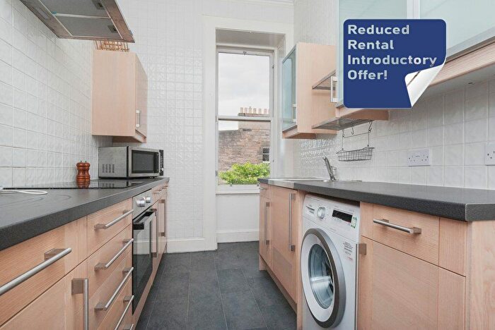 5 Bedroom Flat To Rent In L – Clerk Street, Edinburgh, EH8