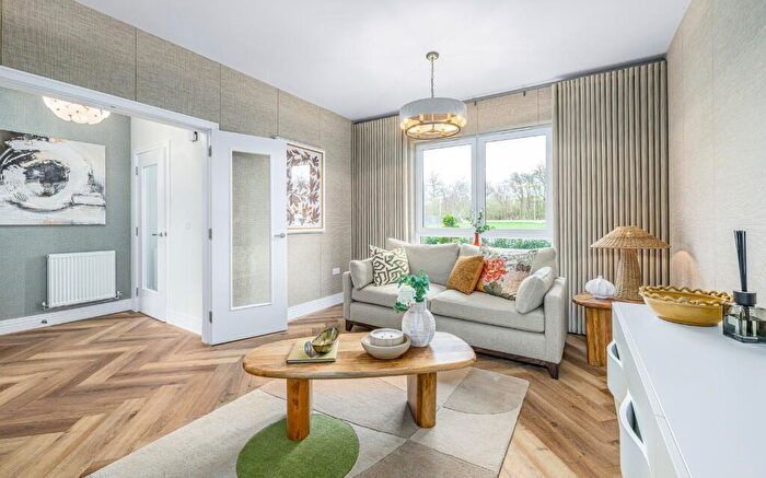 5 Bedroom Detached House For Sale In Eaglesham Road, Jackton, G75