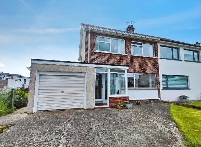 3 Bedroom Semi-Detached House For Sale In Seafield Park, Portstewart, BT55