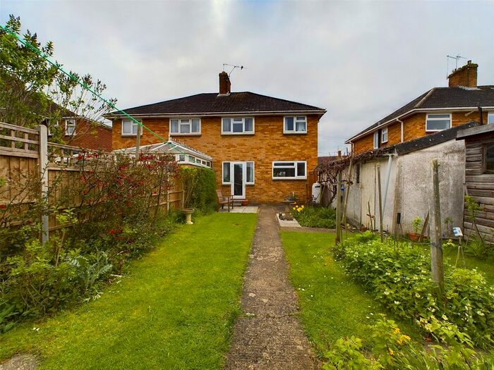 3 Bedroom SemiDetached House For Sale In Briars Close, Churchdown