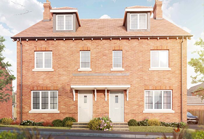 3 Bedroom Semi Detached House For Sale In Houlton Way, Rugby, CV23