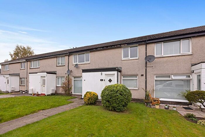 2 Bedroom Flat For Sale In Cramond Avenue, Renfrew, PA4