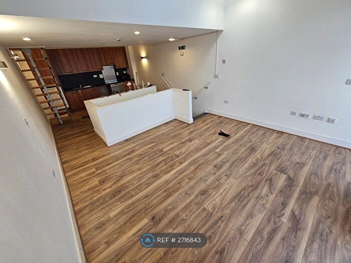 4 Bedroom Terraced House To Rent In Cable Yard, Coventry, CV1