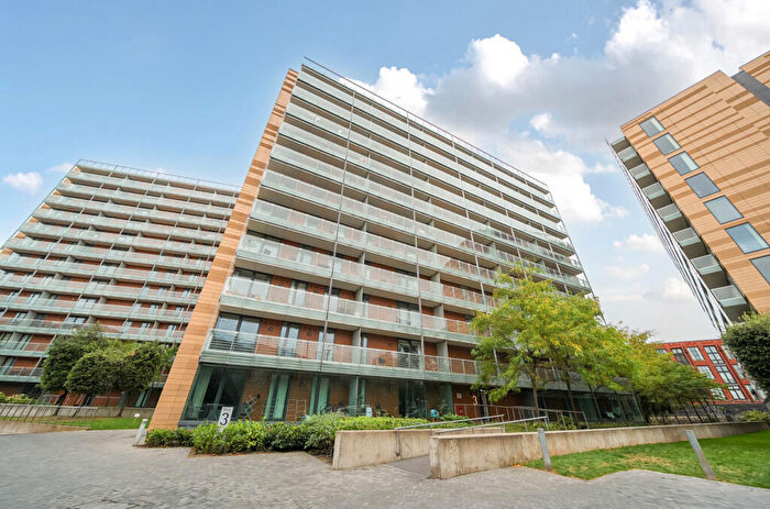 2 Bedroom Apartment For Sale In Kelso Place, Manchester, Greater Manchester, M15