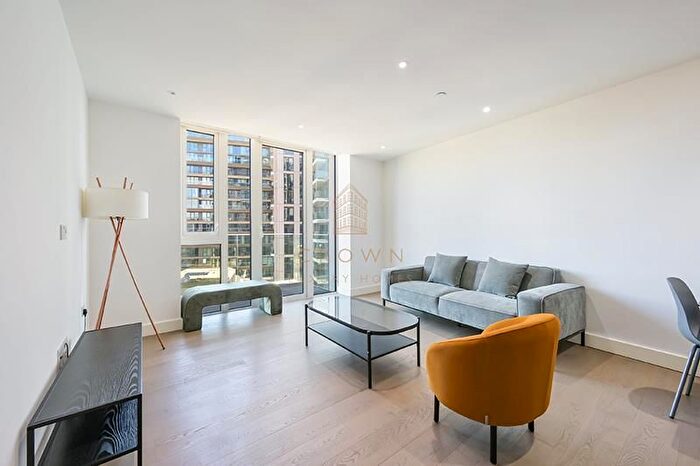 2 Bedroom Flat To Rent In Admiralty House, London Dock, E1W