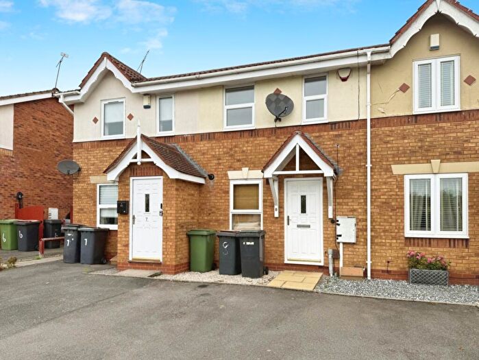 2 Bedroom Terraced House To Rent In Melfort Close, Nuneaton, CV10