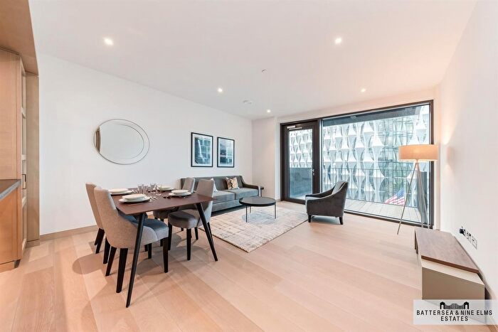2 Bedroom Flat For Sale In Legacy Building, Embassy Gardens, SW11
