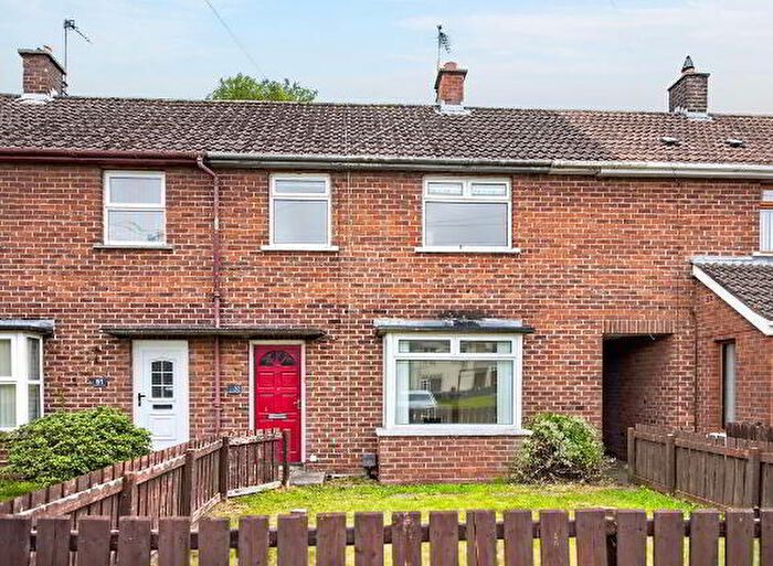 3 Bedroom Mid Terraced House For Sale In Greenview Avenue, Antrim, BT41
