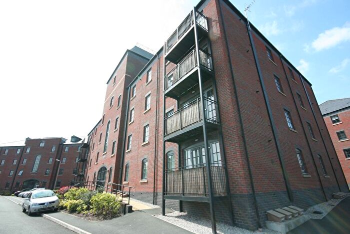 2 Bedroom Flat To Rent In Elphins Drive, Wilderspool Park, Warrington, WA4