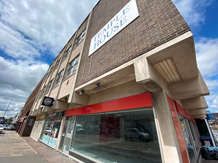 1 Bedroom Flat To Rent In Temple House, Swindon, SN1