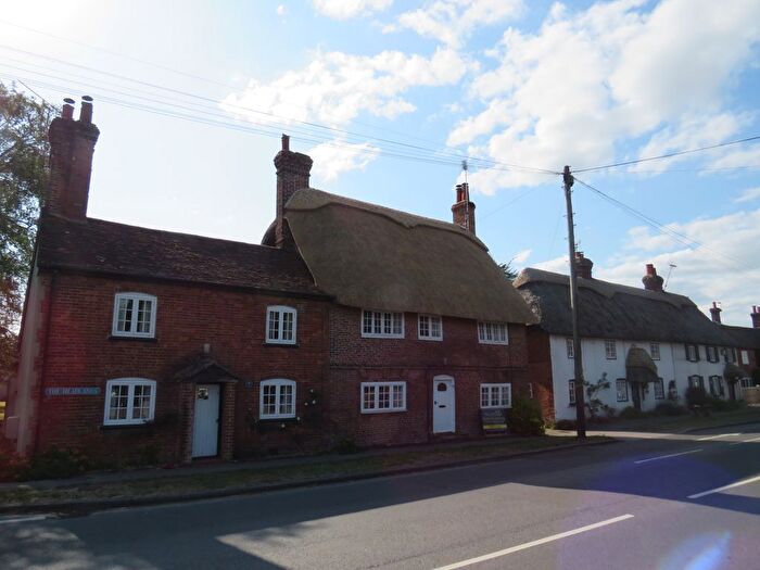 4 Bedroom Property To Rent In The Headlands, Downton, Salisbury, SP5