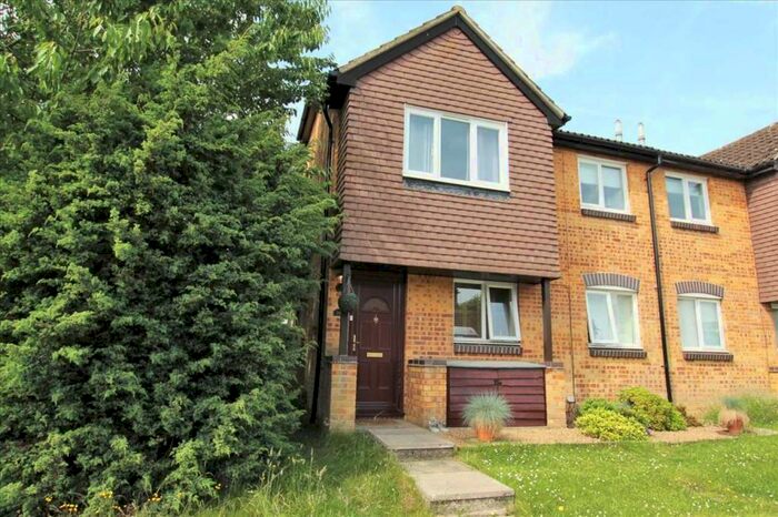 1 Bedroom Maisonette To Rent In Windsor Close, Southwater, Horsham, RH13