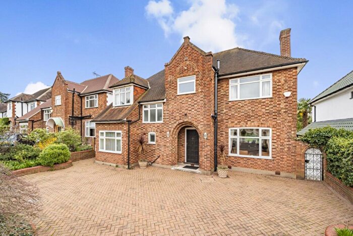5 Bedroom House To Rent In Orchard Rise, Kingston Upon Thames, KT2