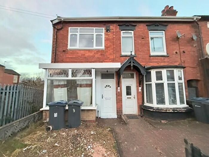 3 Bedroom House To Rent In Deakins Road, Yardley, B25