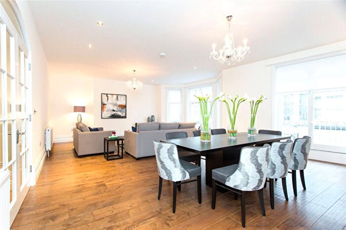 4 Bedroom Flat To Rent In Old Brompton Road, South Kensington, SW7
