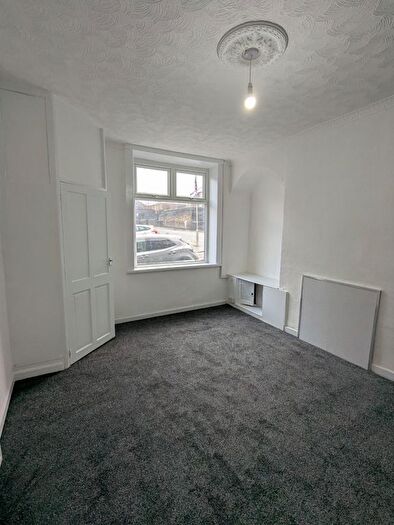 2 Bedroom Terraced House To Rent In Nairne Street, Burnley, Lancashire, BB11