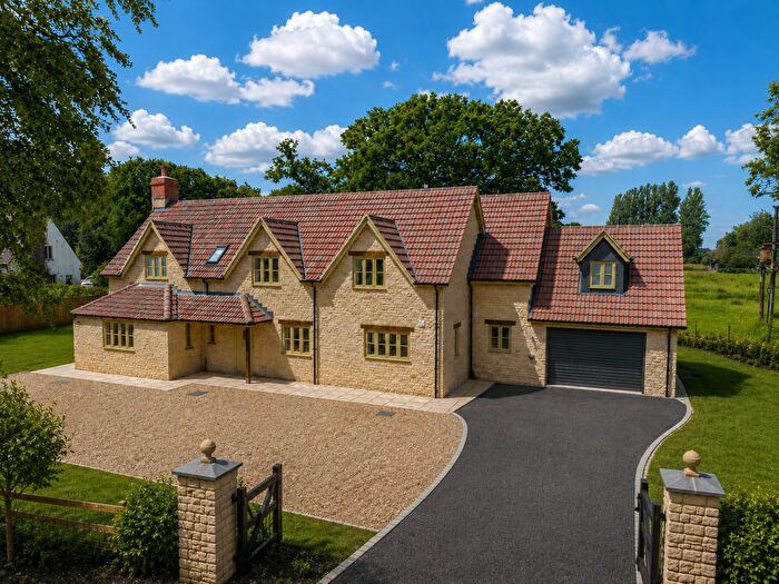 4 Bedroom Detached House For Sale In Plough Lane, Kington Langley, SN15