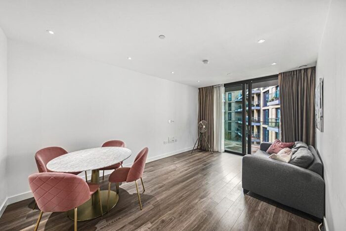 1 Bedroom Flat To Rent In Meranti House, Goodmans Field, E1