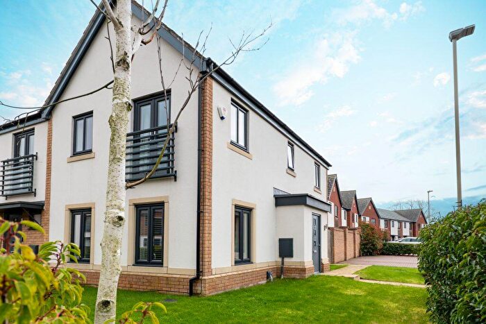 3 Bedroom Semi Detached House For Sale In Getliffe Road, Ashton Green, Leicester, LE4