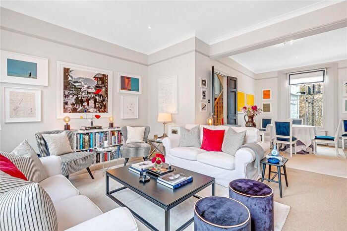 2 Bedroom Maisonette To Rent In Ifield Road, London, SW10