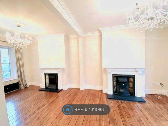 5 Bedroom Terraced House To Rent In Bennerley Road, London SW11
